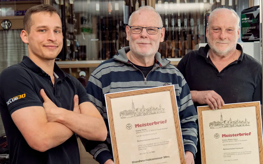 Club 30 Waffen Heinz GmbH
